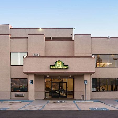 San Bernardino Inn & Suites Exteriör bild
