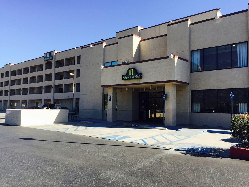 San Bernardino Inn & Suites Exteriör bild
