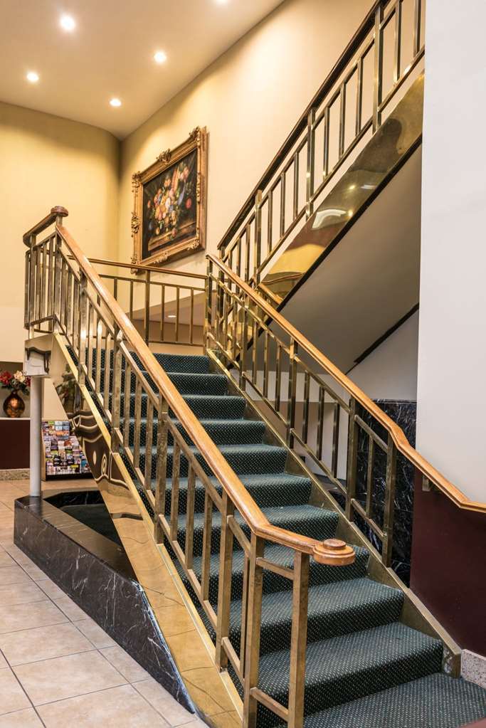 San Bernardino Inn & Suites Inreriör bild